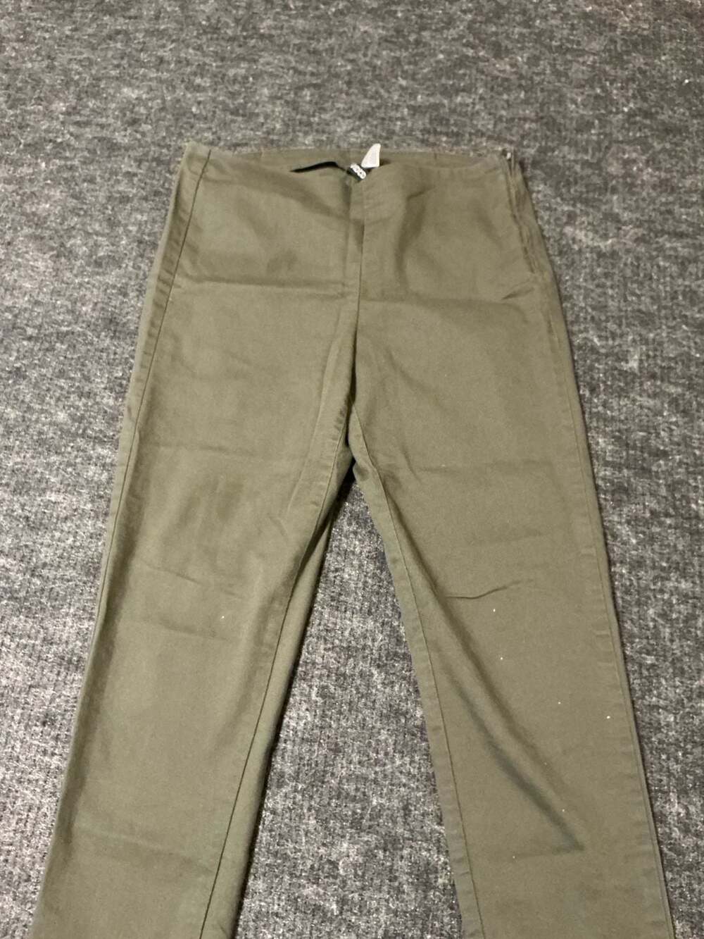 Divided by H&M Ankle Pants Womens Size 12 Green Olive